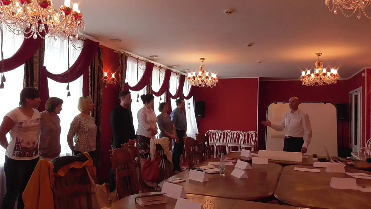 Владислав Хмыров | Сетка — социальная сеть от hh.ru