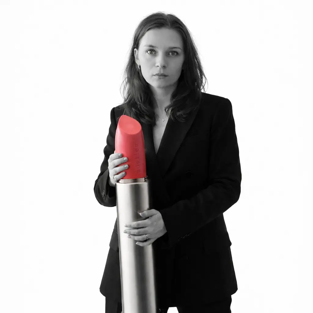 Почему я искала другой способ?!
Я долго думала, что онлайн-заработок — это либо продажи «в лоб», либо блог на 100 тысяч подписчиков.
А я не умею навязывать.
И не хотела уговаривать людей | Сетка — социальная сеть от hh.ru