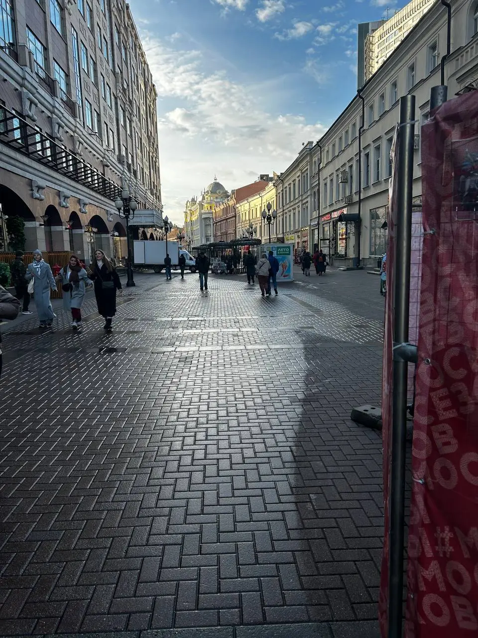 А что для вас является продажей?)
☐ Подписанный договор → не продажа.
☐ Оплаченный счёт → не продажа.
☐ Подписанные акты → не продажа.
☐ Подтверждение получения → не продажа | Сетка — социальная сеть от hh.ru