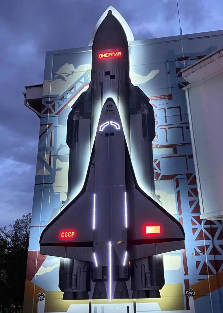 🛰️ Бесплатный музей внутри космического корабля
Каждое третье воскресенье месяца — 11:00-20:00
по будним дням, кроме понедельника — 11:00-15:00
На ВДНХ открыт для посещения макет «Буран БТС-001», где ... | Сетка — социальная сеть от hh.ru