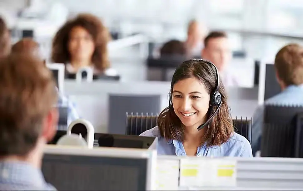 Почему заявок много, а денег в кассе — нет?
Самая частая боль экспертов и владельцев бизнеса: вы(отдел) целый день проводите в созвонах и переписках, дико устаете, но продаж подозрительно мало | Сетка — социальная сеть от hh.ru