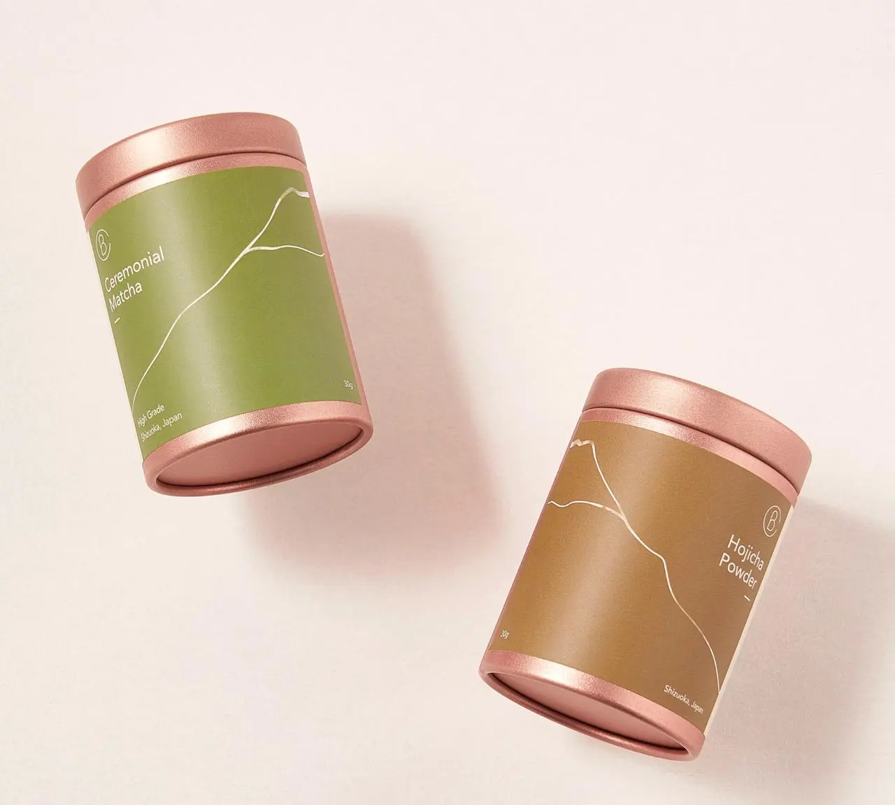 Финалим дизайн-пятницу с Ceremonial Matcha
#дизайнобл
by FDMT Design (Гонконг)
Кртбл —познавательно о брендинге | Сетка — социальная сеть от hh.ru