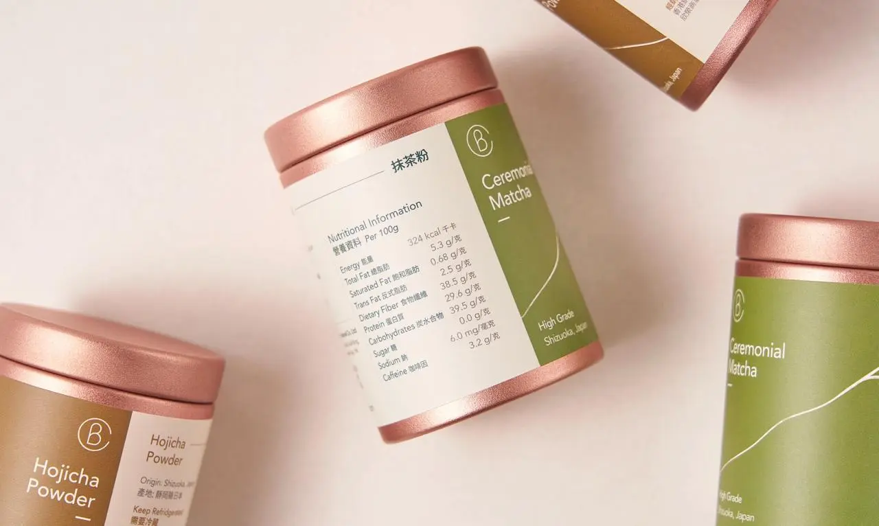 Финалим дизайн-пятницу с Ceremonial Matcha
#дизайнобл
by FDMT Design (Гонконг)
Кртбл —познавательно о брендинге | Сетка — социальная сеть от hh.ru