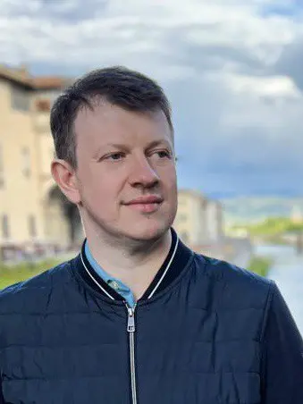 Александр Тихонов