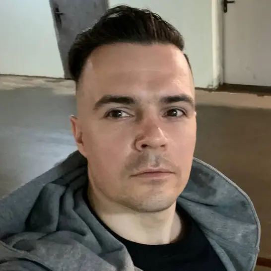 Денис Ляшков