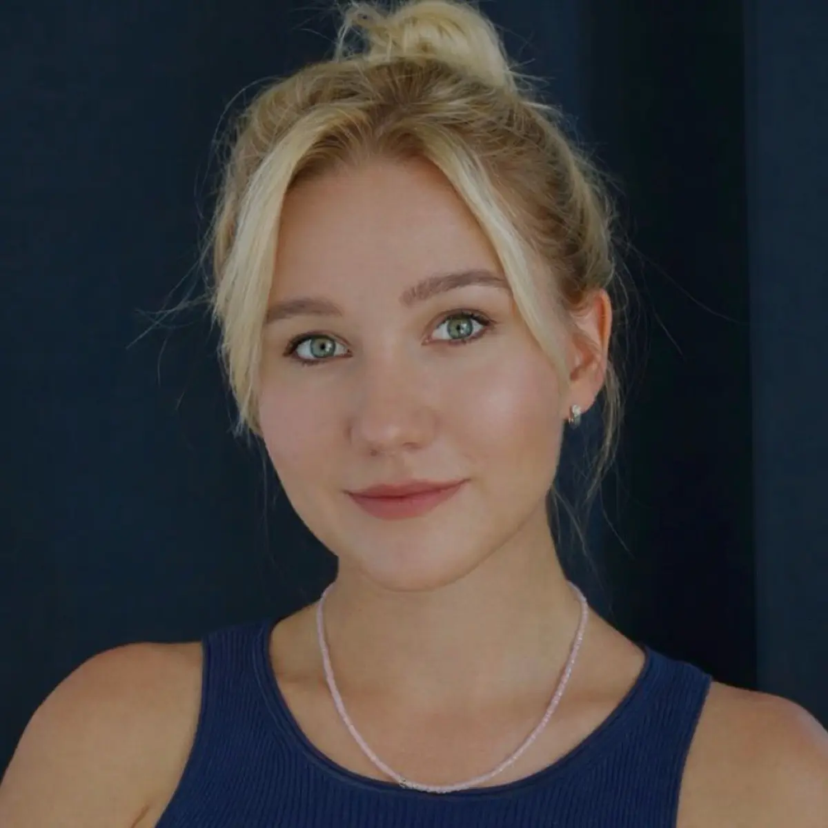 Влада Дикова | Сетка — социальная сеть от hh.ru