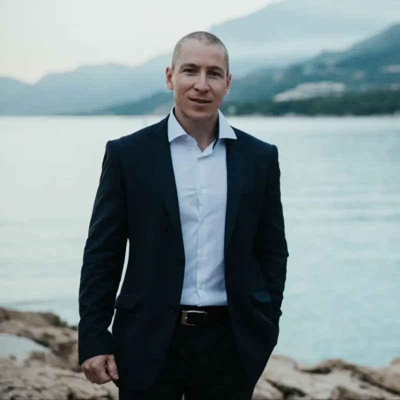 Владимир Белехов