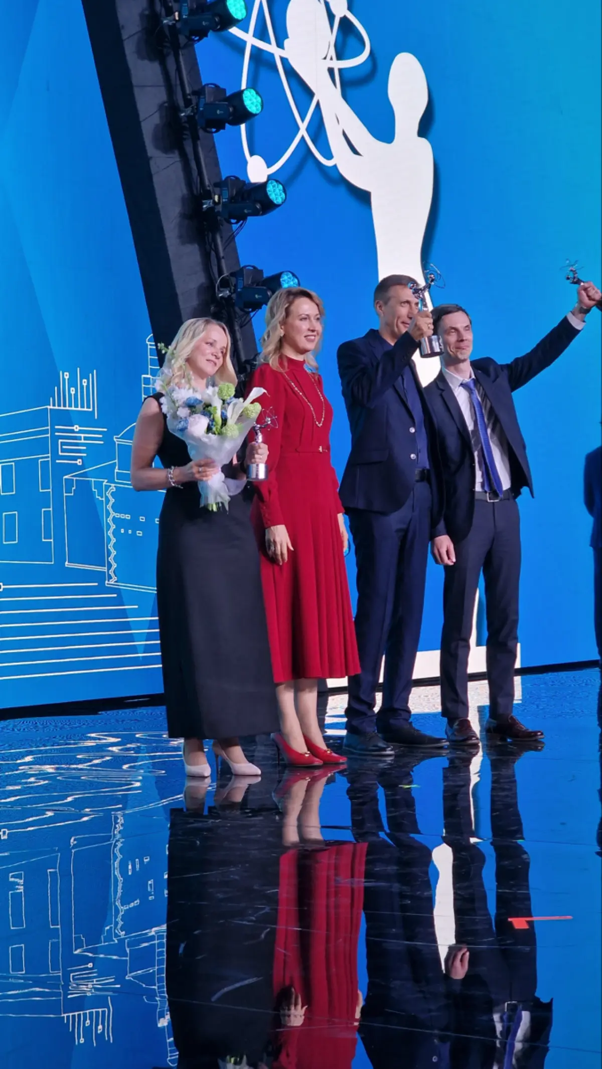 Человек года 2024 | Сетка — социальная сеть от hh.ru