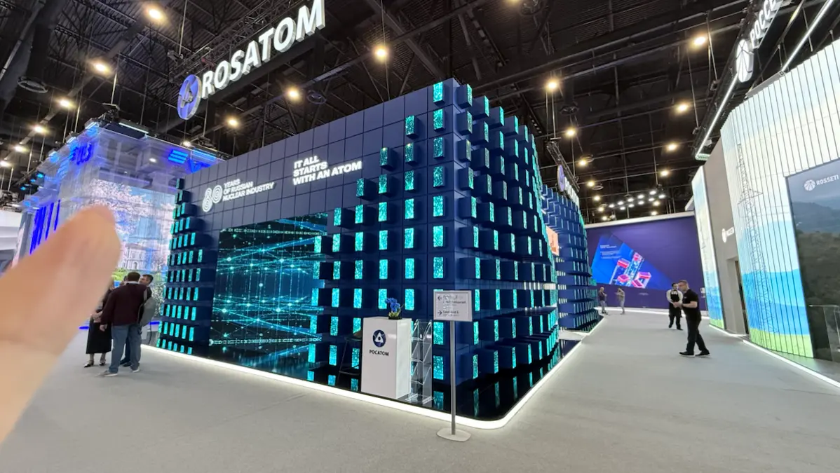 ПМЭФ 2025 | Сетка — социальная сеть от hh.ru
