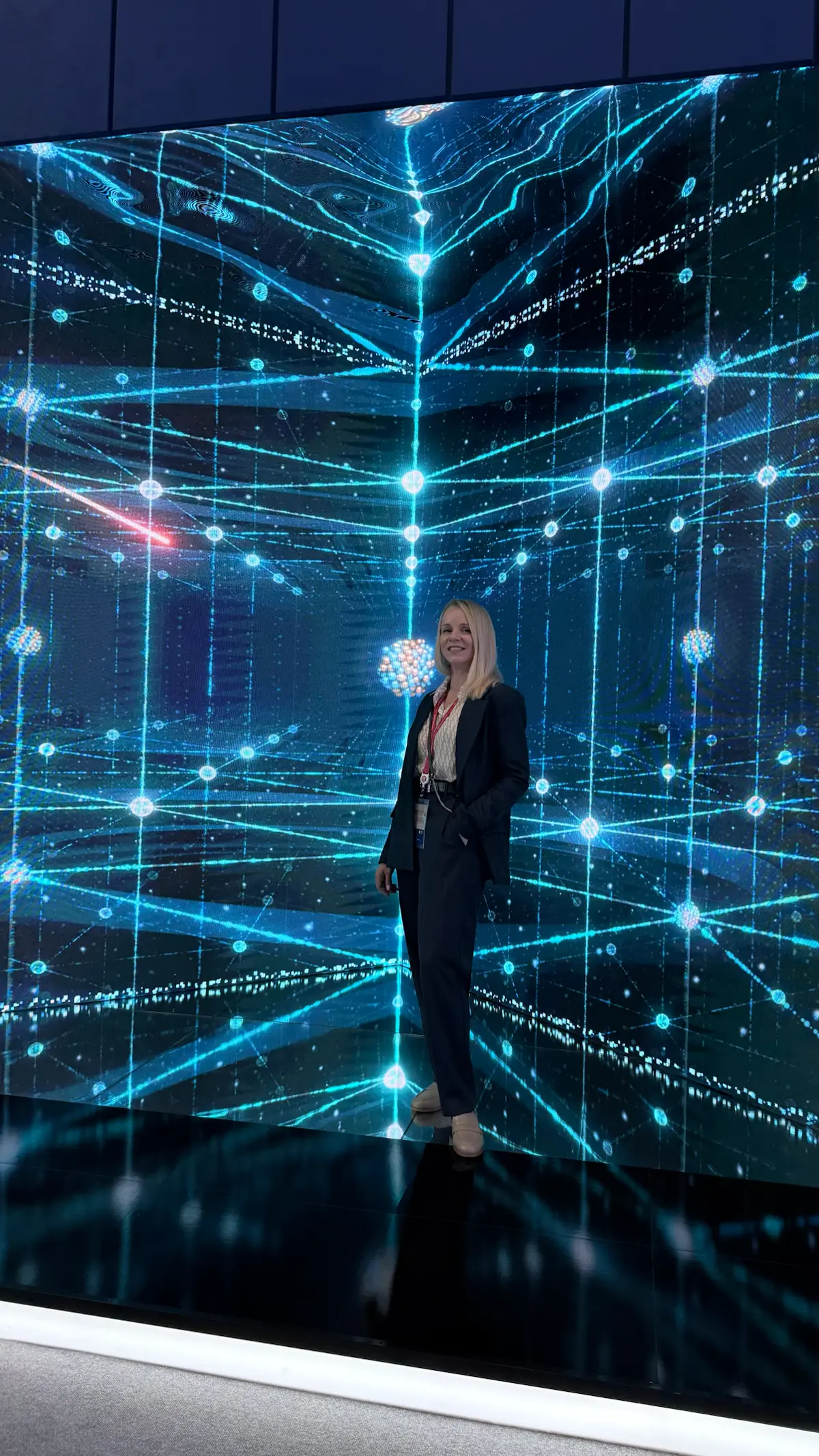 ПМЭФ 2025 | Сетка — социальная сеть от hh.ru