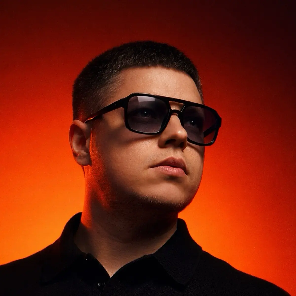 Роберт Иванов