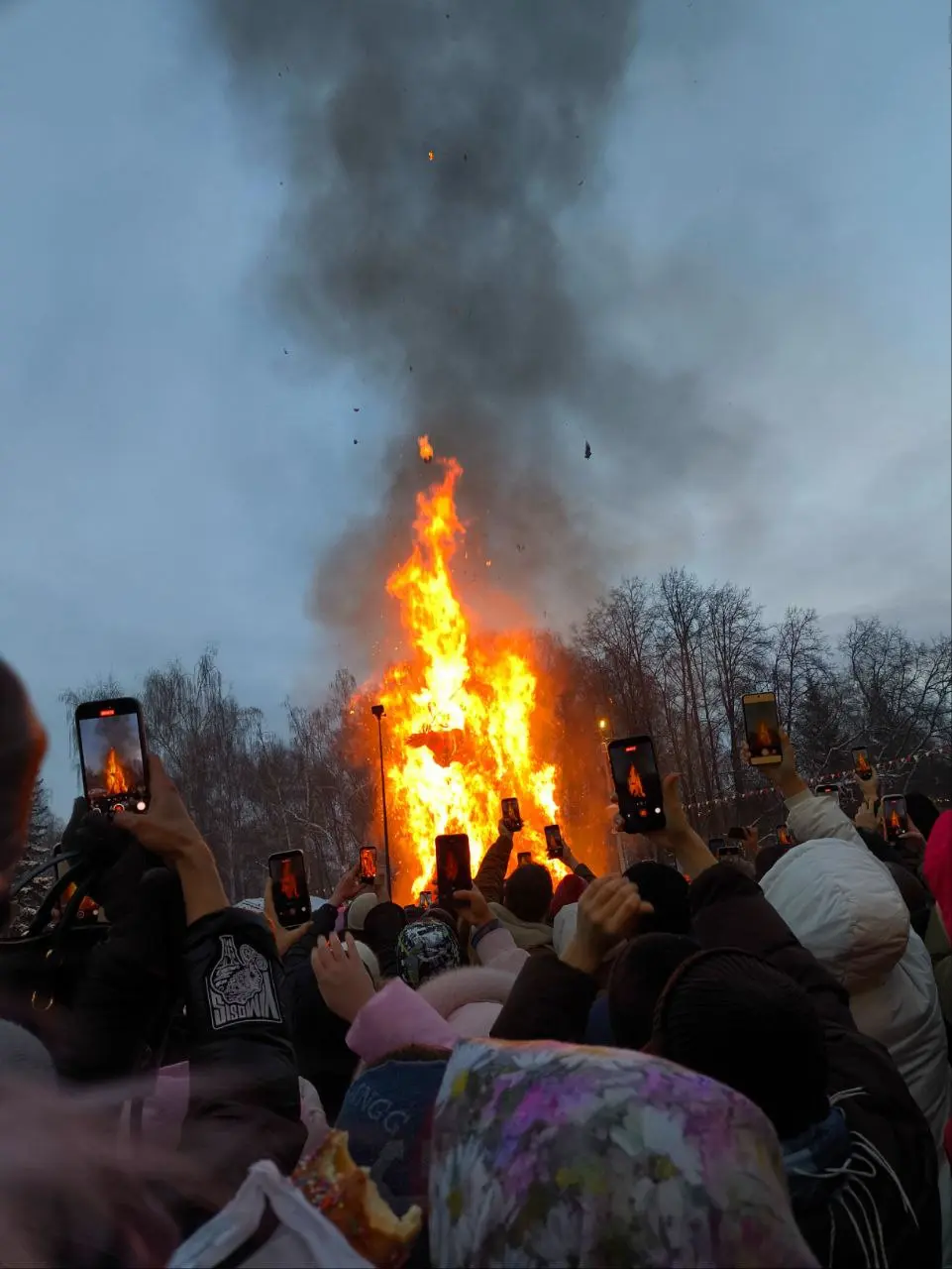 Поводила хороводы, попела, проводила зиму, чтобы встретить весну и тепло | Сетка — социальная сеть от hh.ru