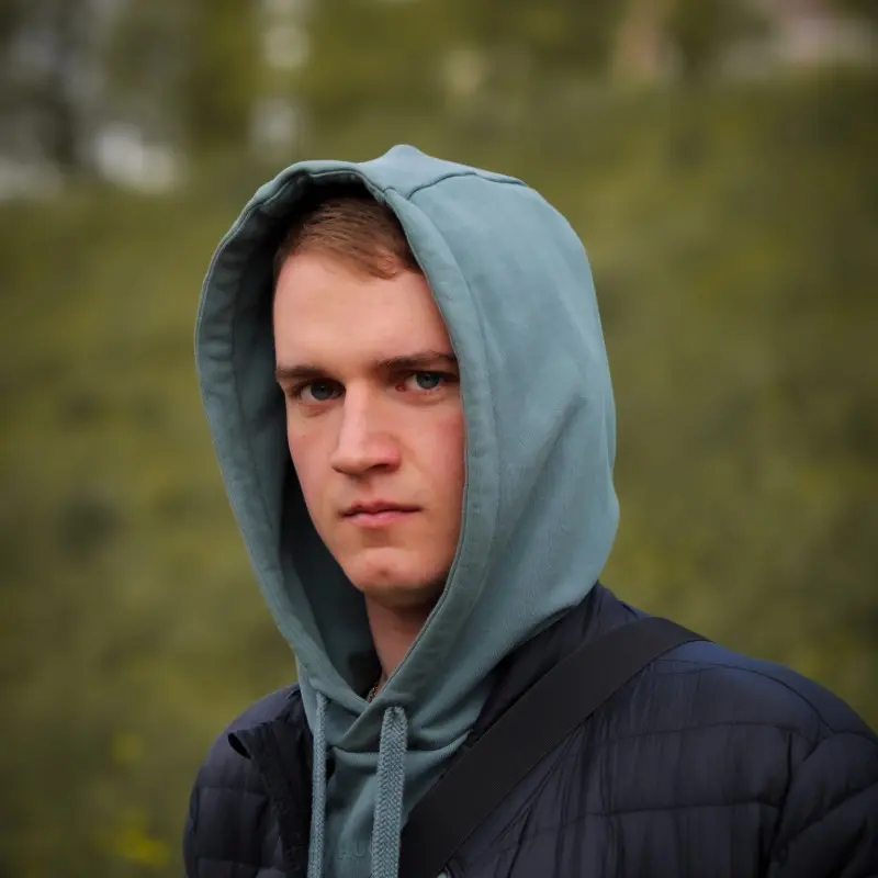 Дмитрий Моор