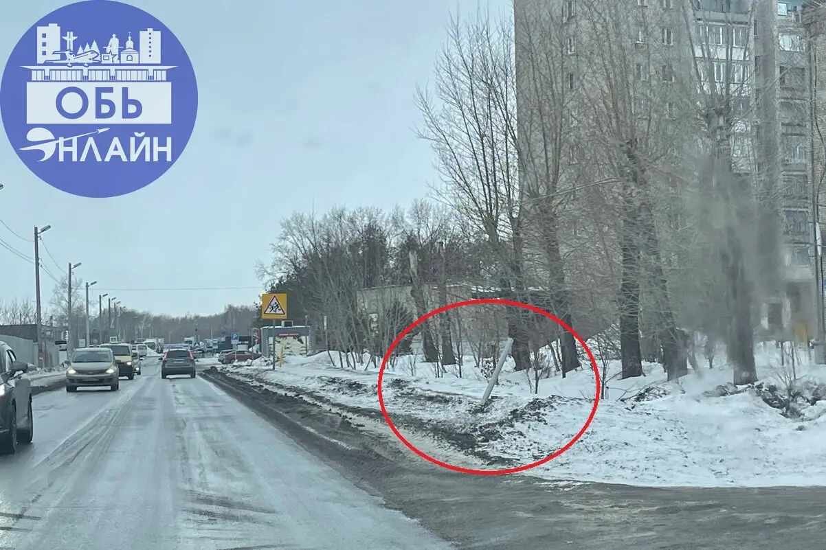 ↗ Упавший столбик как отражение отношения нового главы к жителям города и ко всему происходящему. Или ничего личного, только факты. Все персонажи вымышлены, а совпадения случайны | Сетка — социальная сеть от hh.ru