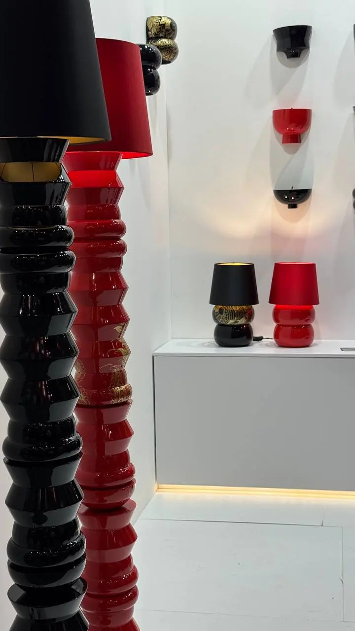 ARTDOM
В этом году мой фокус внимания был смещён с созерцания красоты и впитывания идей в сторону знакомств и общения с производителями и поставщиками | Сетка — социальная сеть от hh.ru