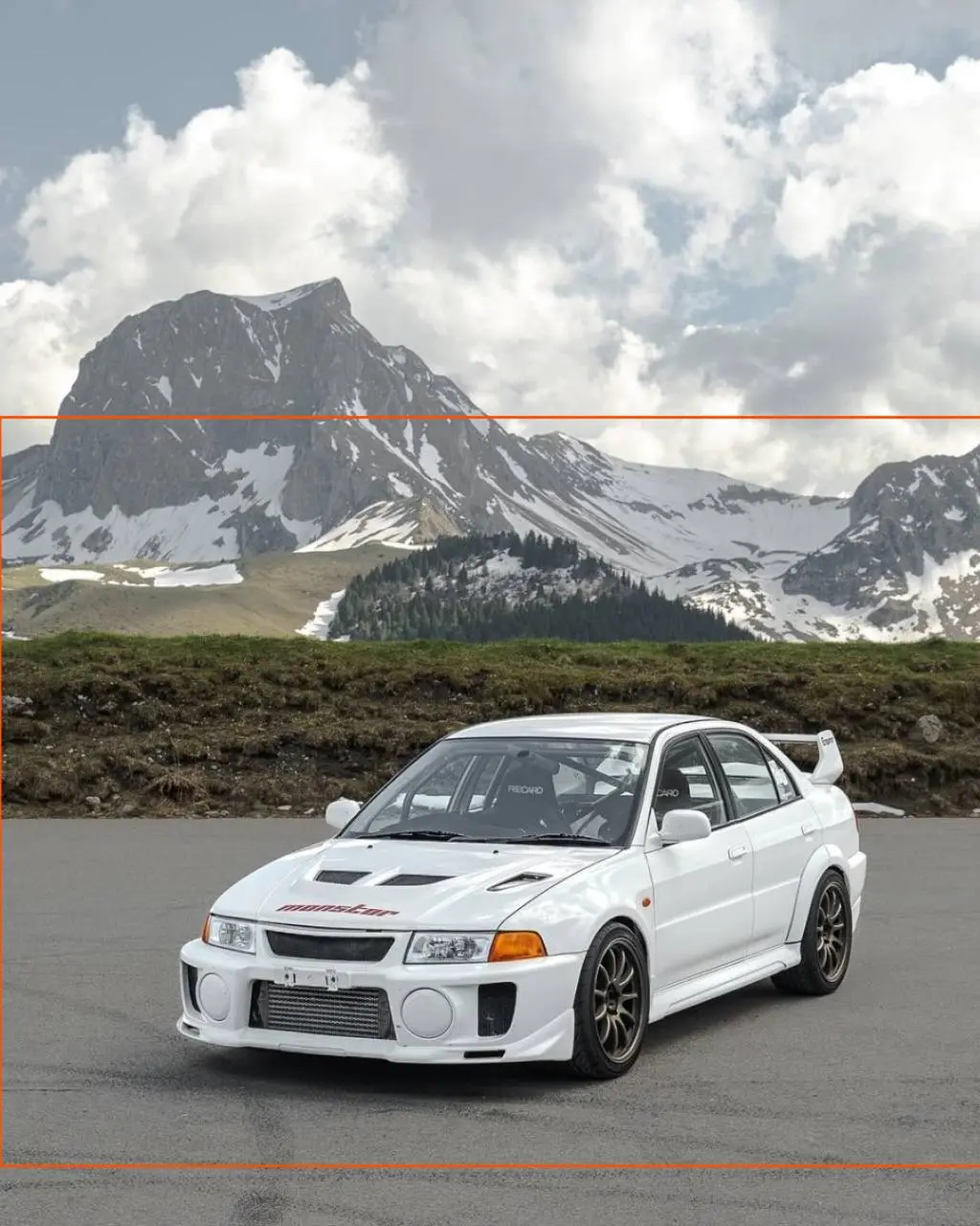 Так держать!
✅ это Mitsubishi Lancer Evolution**
❤️ - эта машина заслуживает лайка | Сетка — социальная сеть от hh.ru