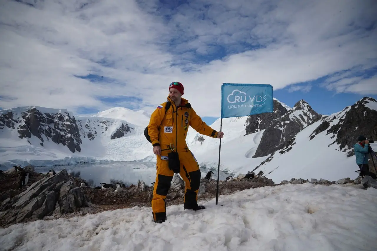 RUVDS почти на 40% увеличил выручку по итогам 2025 года
Выручка хостинг-провайдера RUVDS по итогам 2025 года составила более 228,5 млн рублей — на 38,5% больше, чем за 2024 год | Сетка — социальная сеть от hh.ru