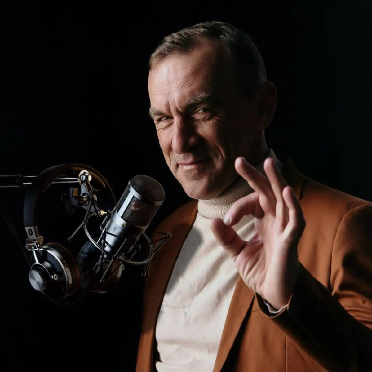 Дмитрий Хартиков