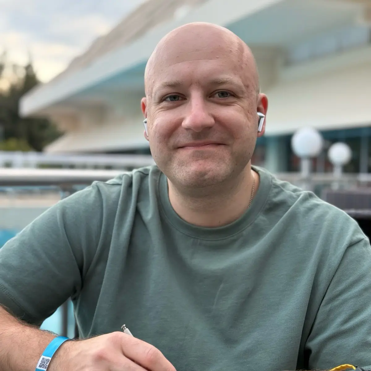 Дмитрий Богданов