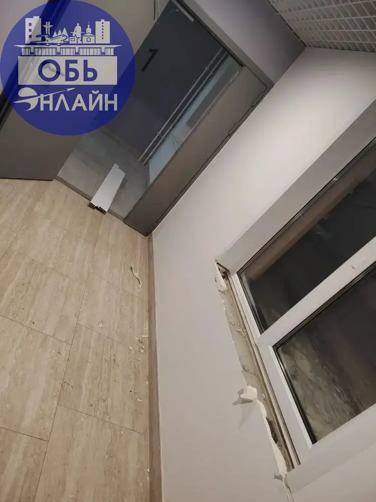 ↗ Доброго времени суток!
Уже совсем не смешно..
Молодые ребята, на вид от 11-17 лет,выламывают двери, вырвали подоконник!!!!🫣😳Что творится?!?!?!
И все это творится в ЖК «новый парк» | Сетка — социальная сеть от hh.ru