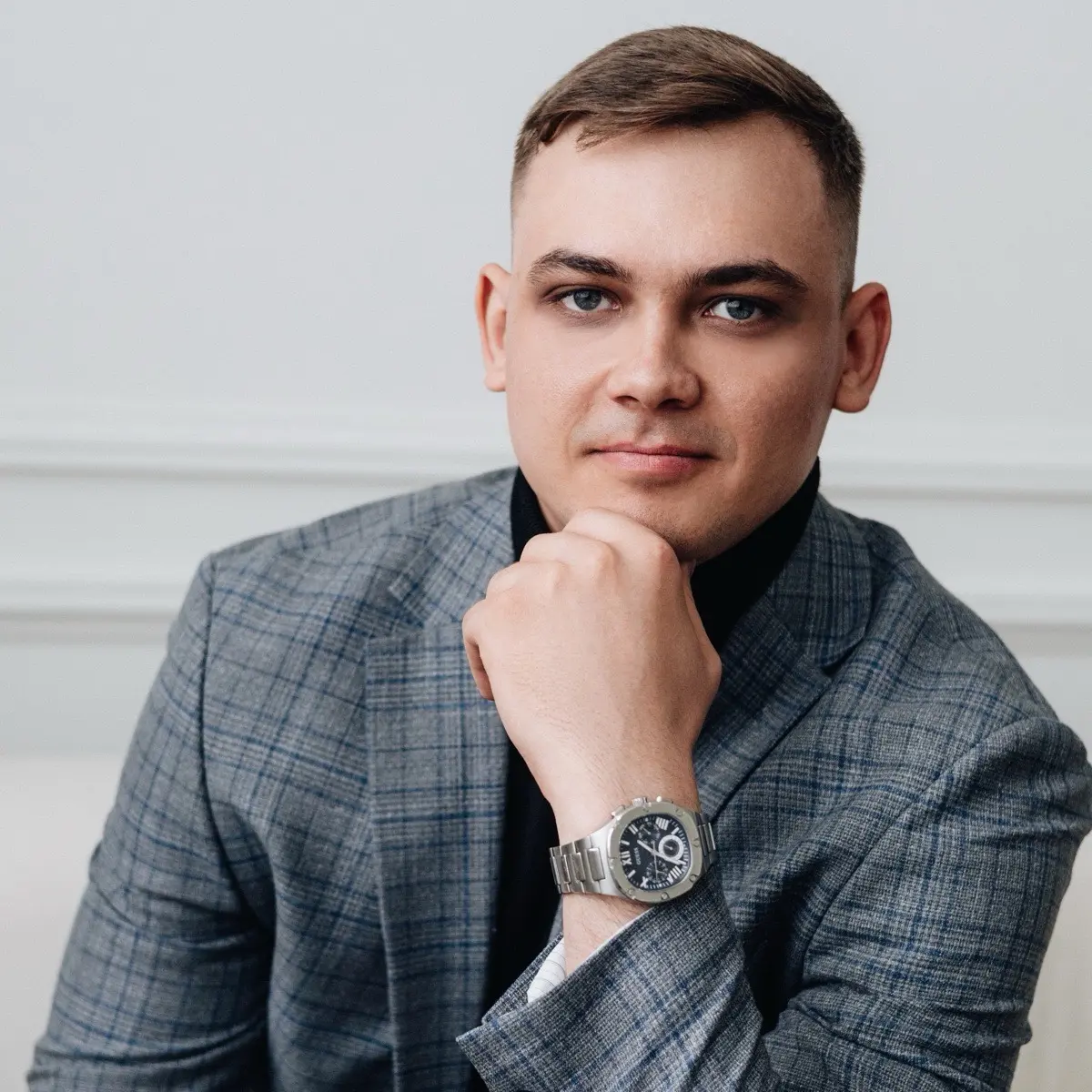 Антон Смирнов