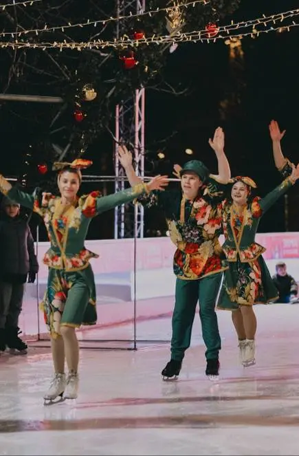 ⛸️ Ретрофестиваль
28 февраля 14:30–17:30
Праздник на льду перенесет всех в прошлое, где будут танцевать под популярные ретрокомпозиции и участвовать в спортивных играх наших бабушек и дедушек
▫️Для уч... | Сетка — социальная сеть от hh.ru