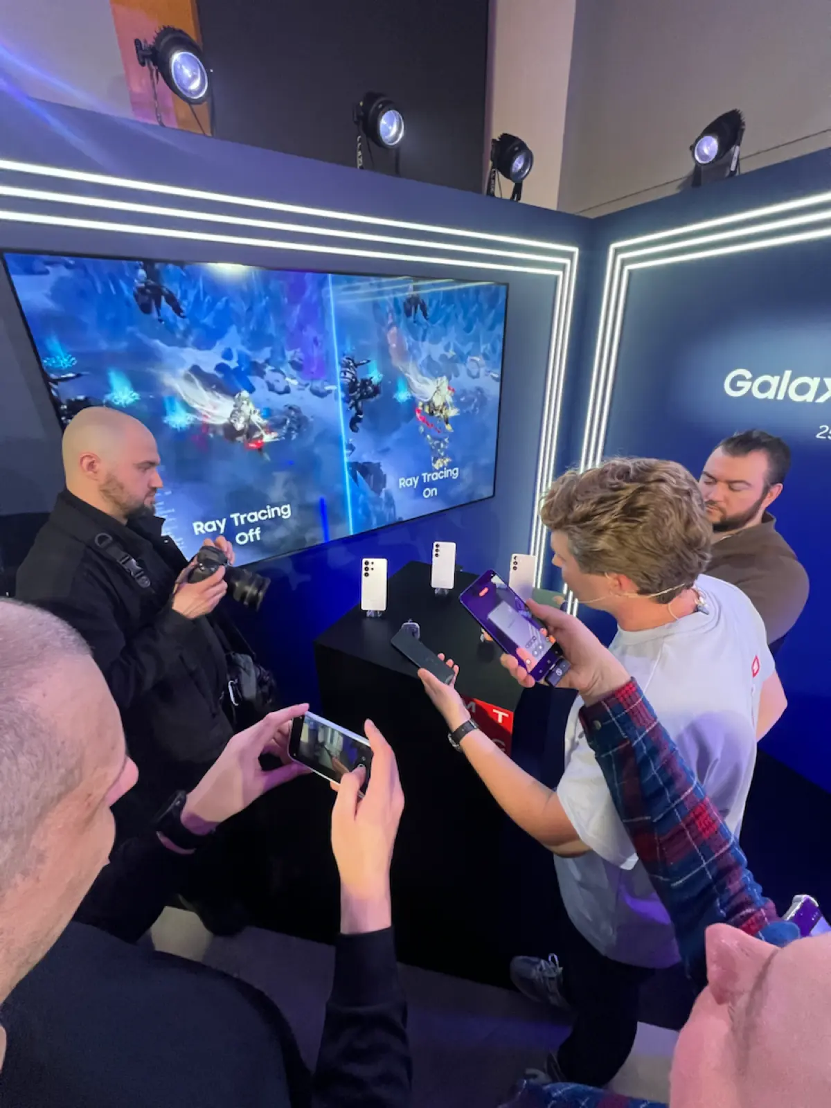 Заехал на презентацию Samsung Galaxy S26 и S26 Ultra | Сетка — социальная сеть от hh.ru