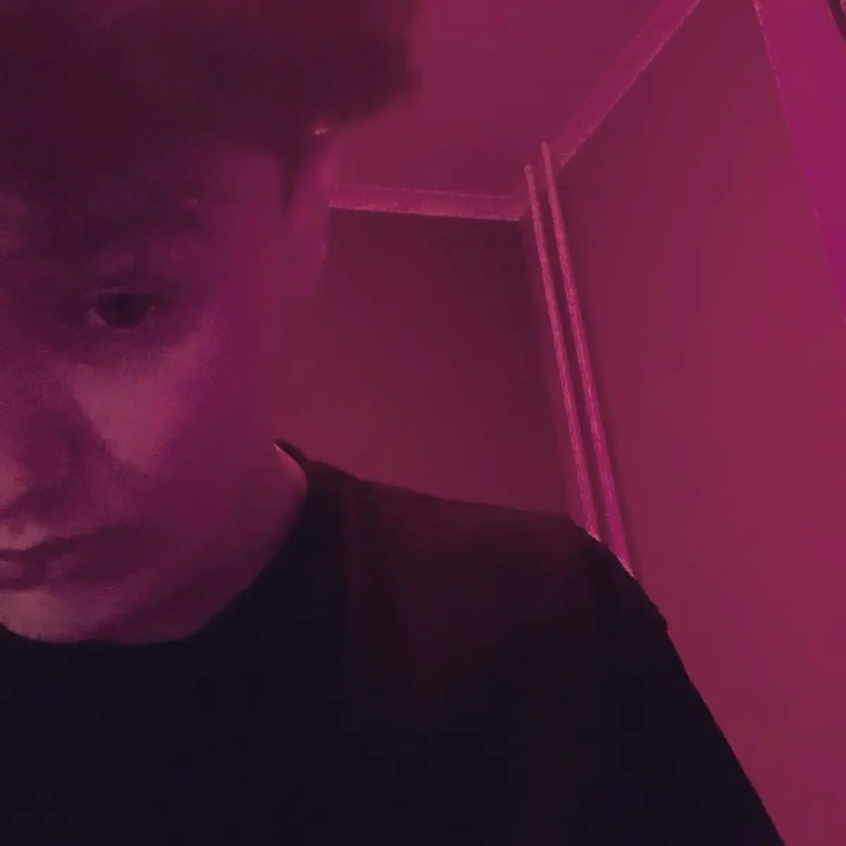 Владислав Девиер | Сетка — социальная сеть от hh.ru