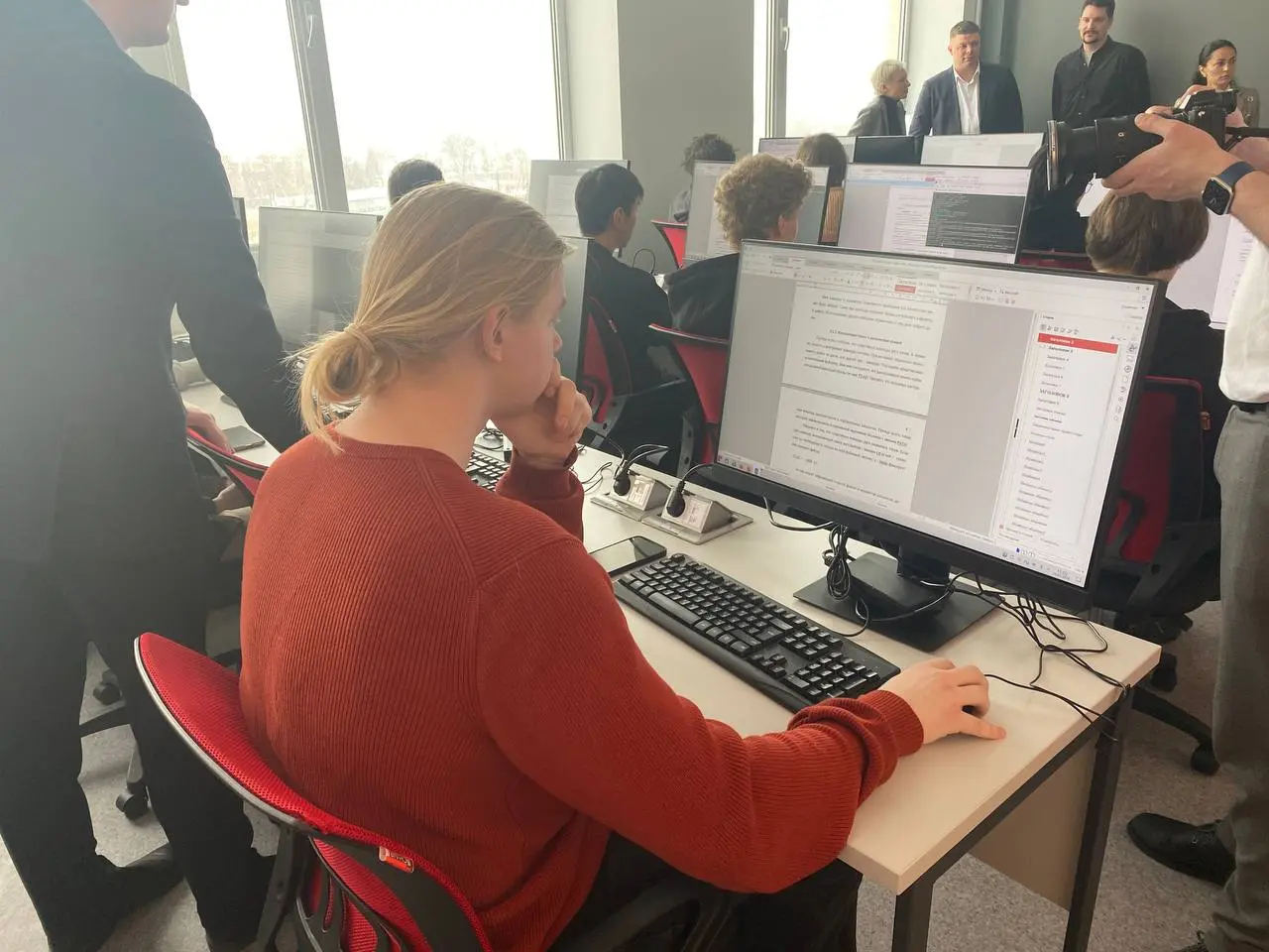 В Л-корпусе университета МИСИС открылась Лаборатория РЕД СОФТ
Вчера наша редакция присутствовала на этом событии | Сетка — социальная сеть от hh.ru