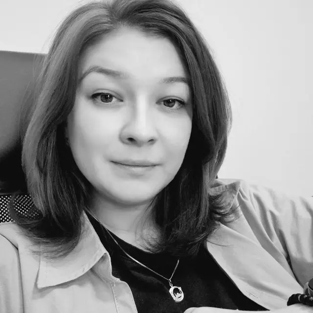 Розалина Захарова