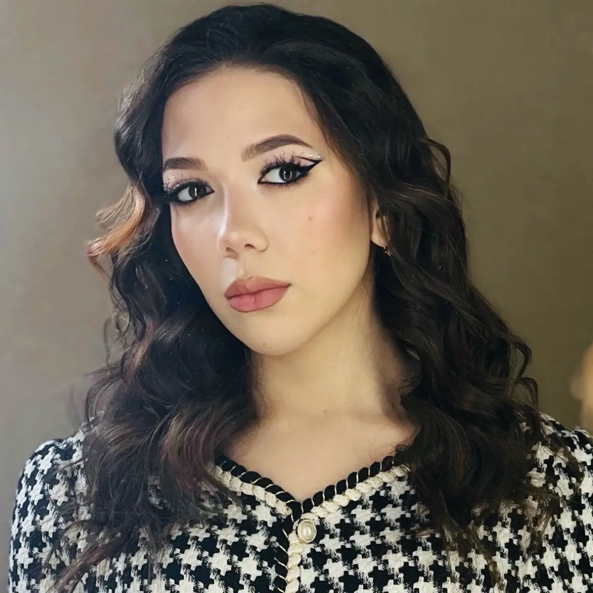 Инара Болушевская