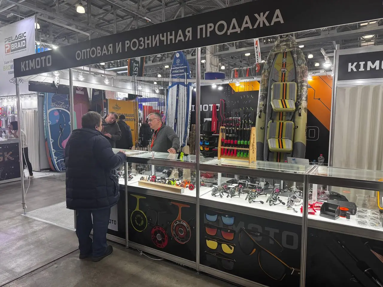 Кто сейчас в Москве? Забегайте к нам на выставку «Мир охоты и рыбалки»!
Кто найдёт на фото наши новинки — тот молодец 😉
Товары можно будет подержать, покрутить, приобрести (уточняйте на месте) | Сетка — социальная сеть от hh.ru