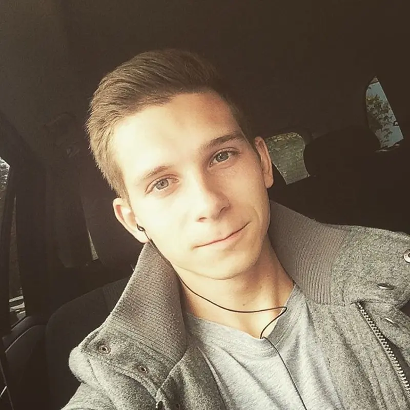 Алексей Зубов