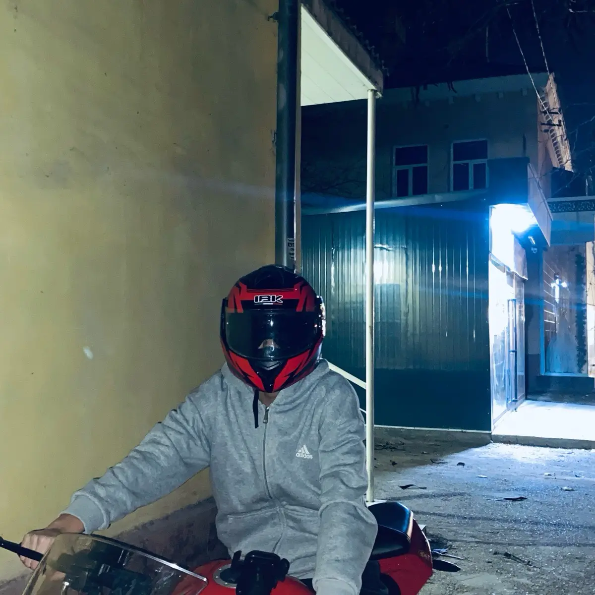 Бауржан Нишонов