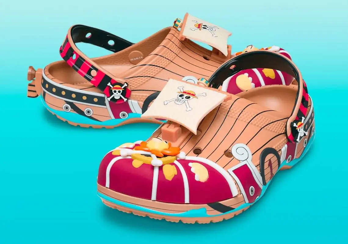 Новые Crocs по One piece выйдут уже совсем скоро! В дропе клогги с Чоппером, Луффи и кораблем Тысячи солнц. В комплекте идут тематические джиббитсы с персонажами | Сетка — социальная сеть от hh.ru