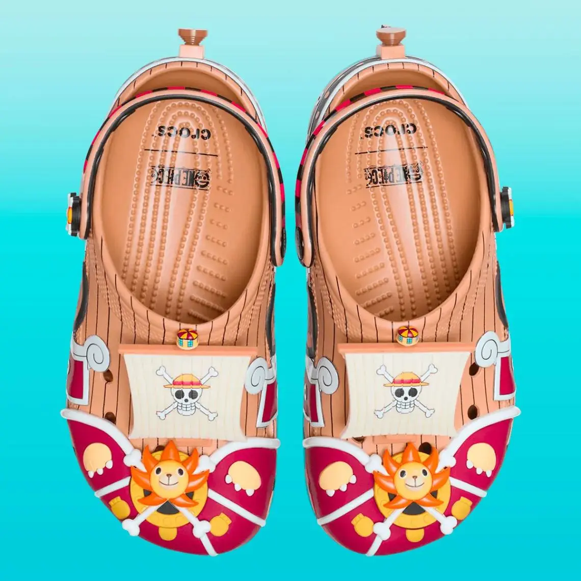 Новые Crocs по One piece выйдут уже совсем скоро! В дропе клогги с Чоппером, Луффи и кораблем Тысячи солнц. В комплекте идут тематические джиббитсы с персонажами | Сетка — социальная сеть от hh.ru