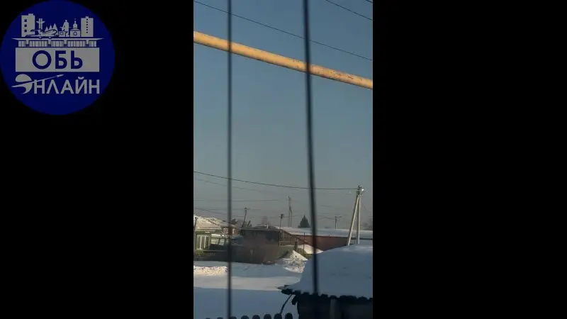 ↗ прошло 2 недели как выключили фонари которые светили днём, и вот опять, время почти 10 утра, солнце ярко светит, и фонари опять так же ярко светят 🤦‍♀️ Администрация Новосибирского района
vk | Сетка — социальная сеть от hh.ru