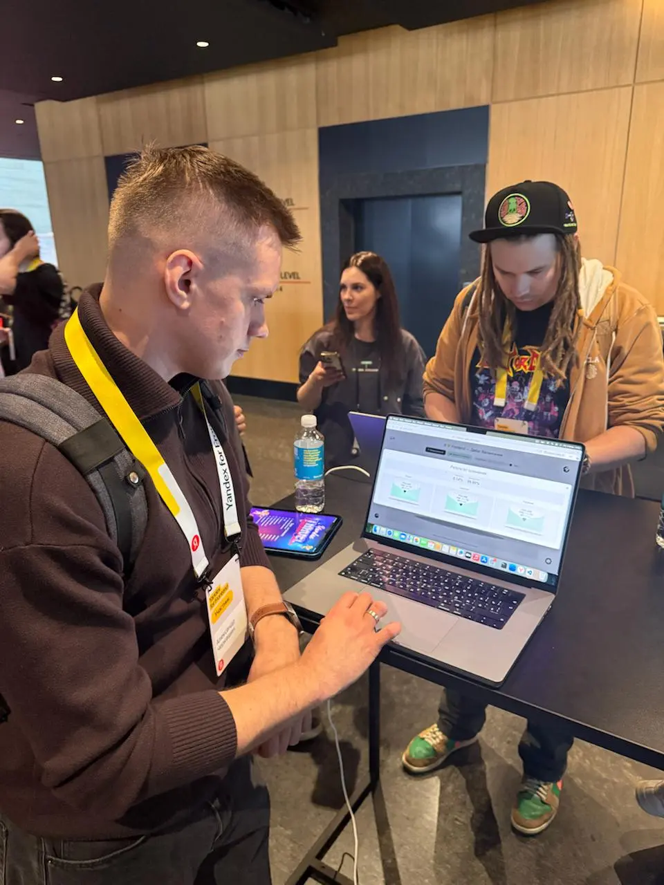 Отгремел «Я 💛 Фронтенд» | Сетка — социальная сеть от hh.ru