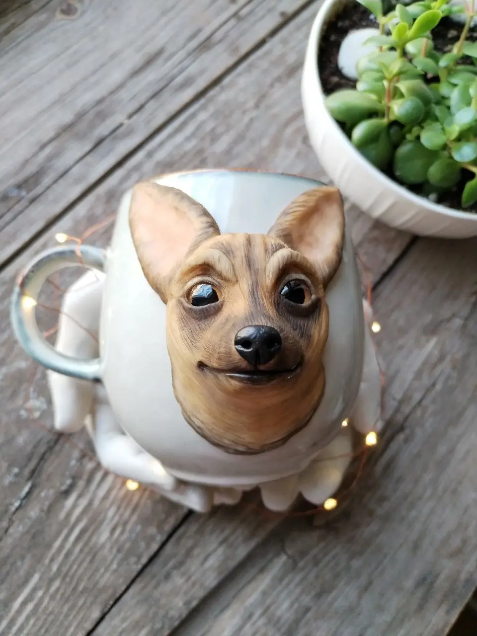 🐾 ДВЕ СОБАЧКИ. ДВЕ КРУЖКИ. ДВА НАСТРОЕНИЯ.
Кто живёт на полке:
🐕 Шпиц — озорной, как из подарка. Для уюта.
🐕‍🺔 Овчарка — преданная, умная, надёжная. Для тех, кто ценит характер | Сетка — социальная сеть от hh.ru