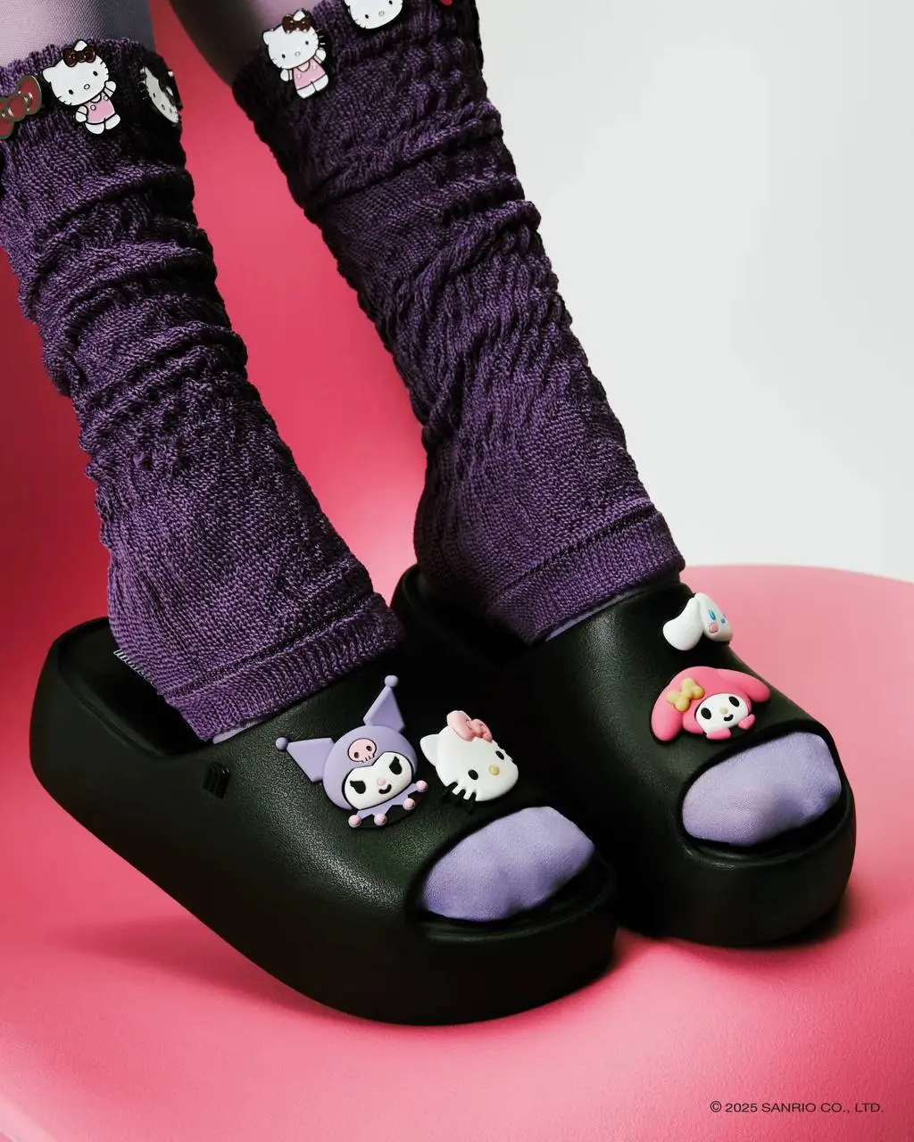 Бренд Melissa выпустил новую коллекцию обуви и аксессуаров в духе Hello Kitty и Friends с ярким дизайном | Сетка — социальная сеть от hh.ru
