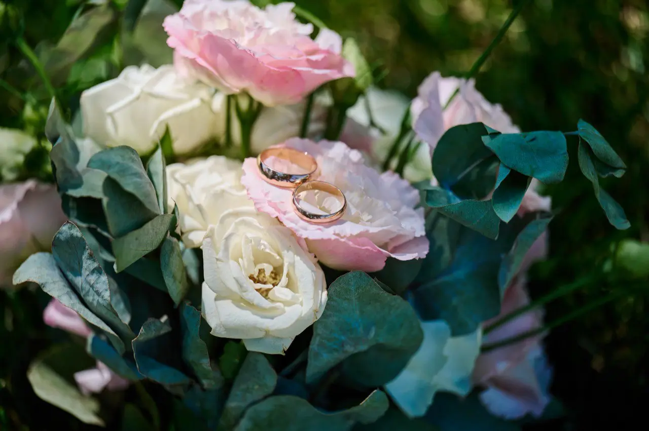 Про тренды 2026г.
«3 вещи, которые я НЕ советую делать на свадьбе в этом году»
Тренды устаревают быстро. То, что было вау вчера, сегодня делает свадьбу визуально старше | Сетка — социальная сеть от hh.ru