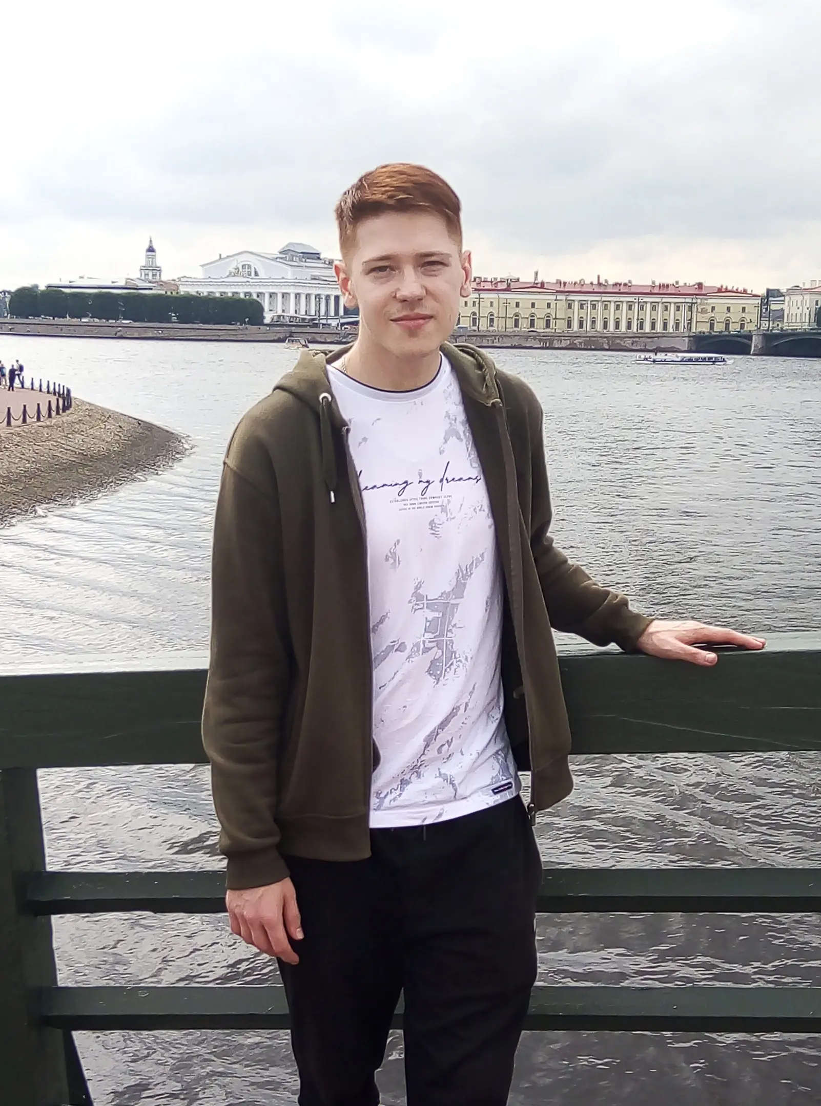 Александр Шубников