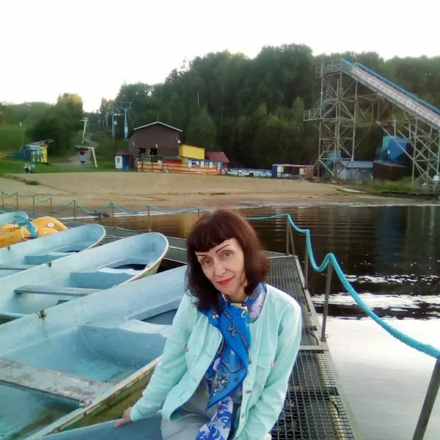 Елена Муратова