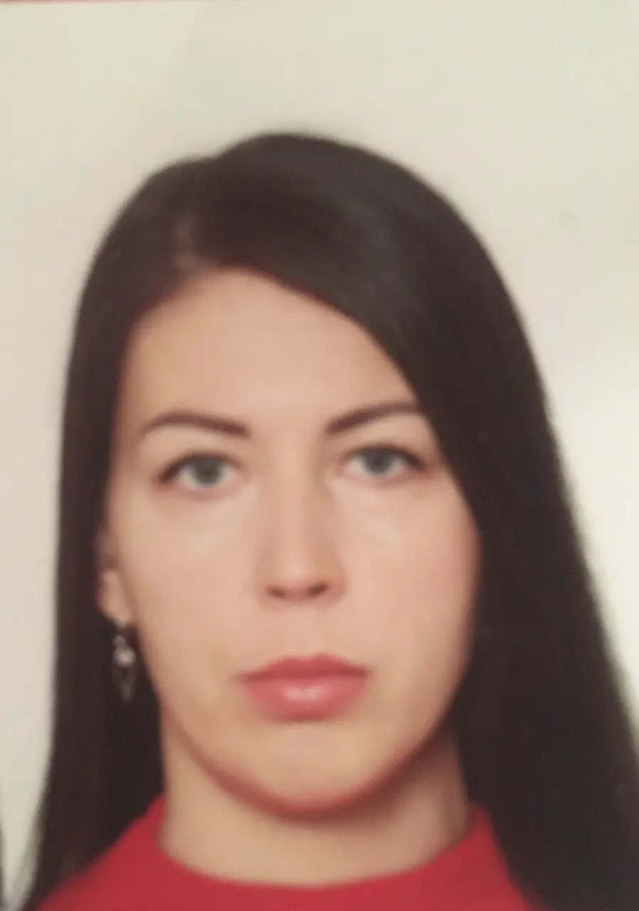 Анна Азина