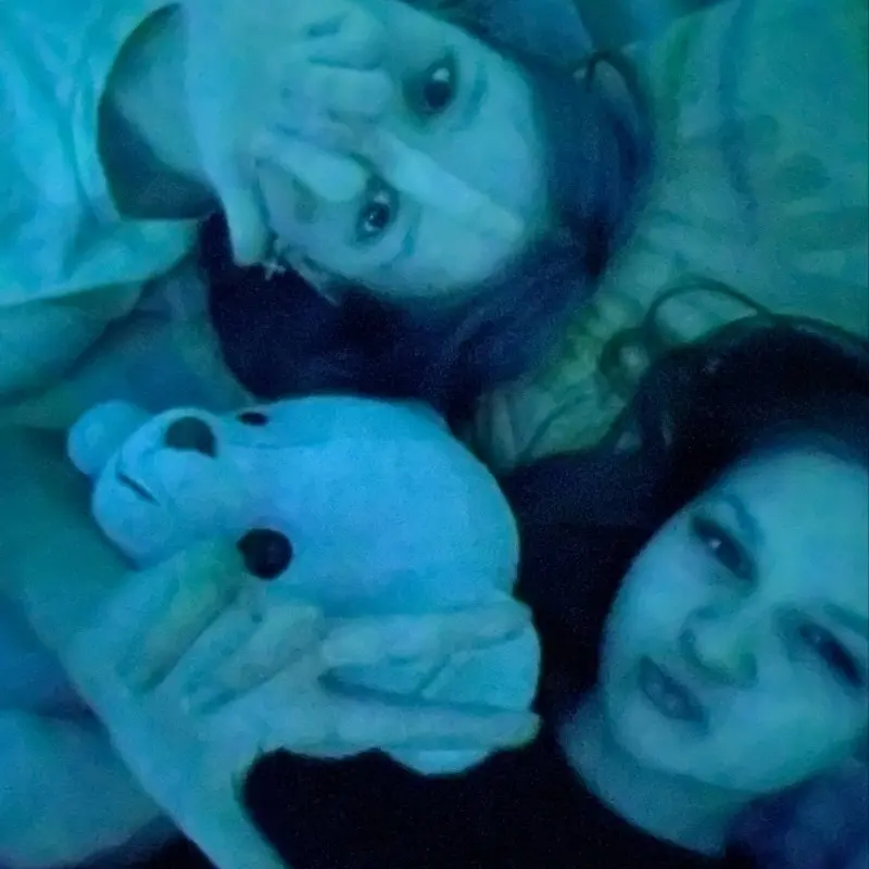 Zyrinafa Lol | Сетка — социальная сеть от hh.ru