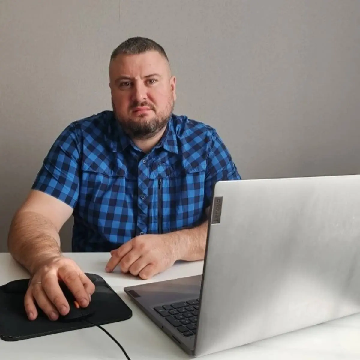 Денис Маслов