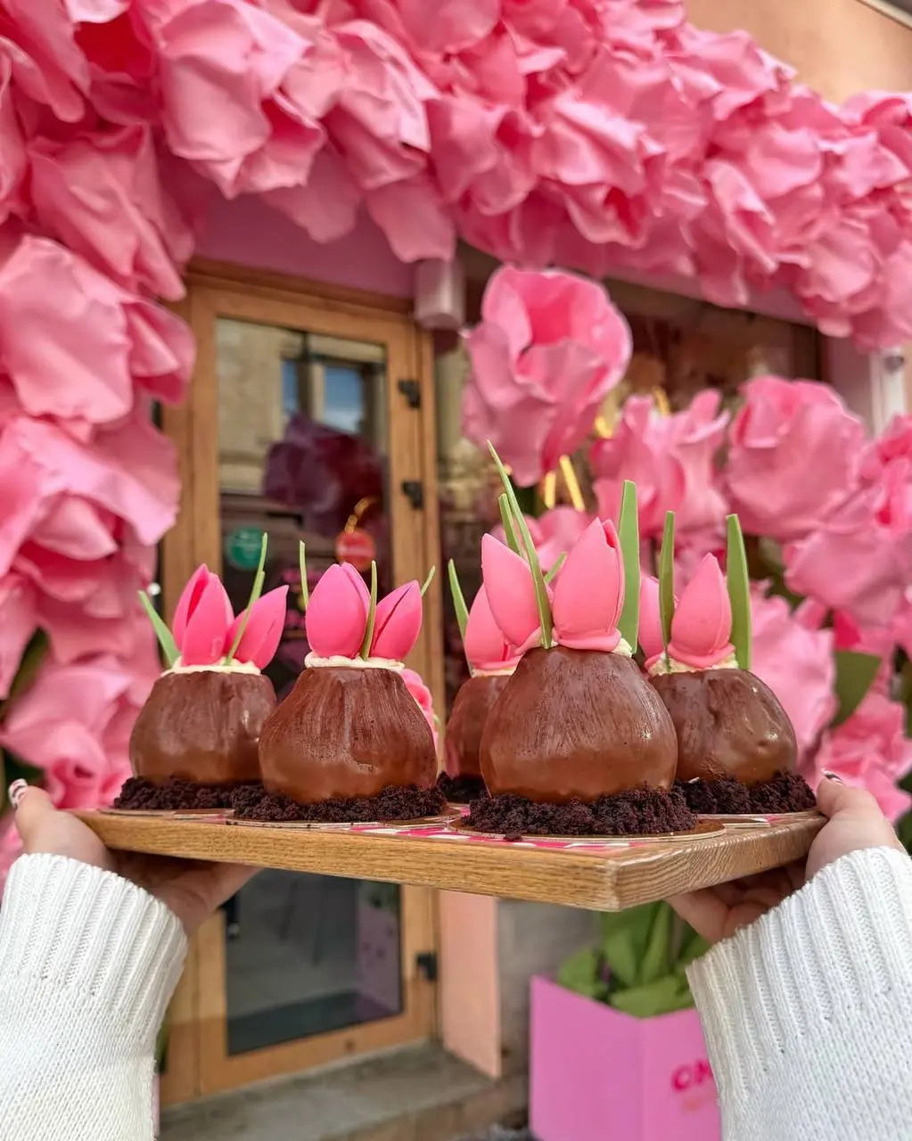 😍OMG Coffee показали новые десерты к 8 марта — съедобные луковицы тюльпана
Их можно будет попробовать с 6 марта
😁 — необычное решение
📲Подпишитесь на Вдвижении
#рестораны
В этом посте были ссылки, но ... | Сетка — социальная сеть от hh.ru