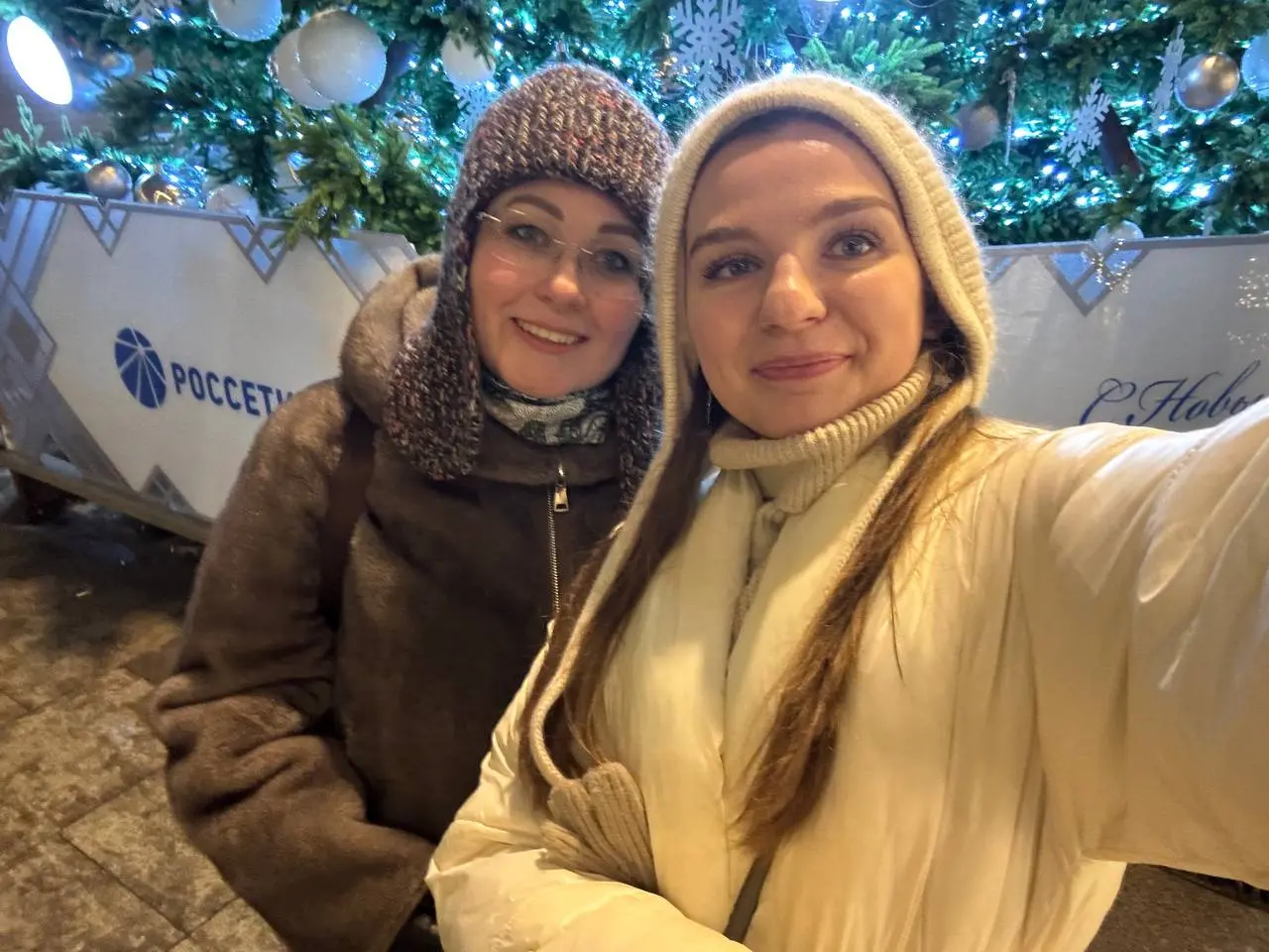 Каждому педагогу обязательно нужен отдых
Вчера с любимой коллегой замечательно отдохнули на концерте Алессандро Сафина ❤
Это было невероятное погружение в музыку, красоту и эмоции | Сетка — социальная сеть от hh.ru