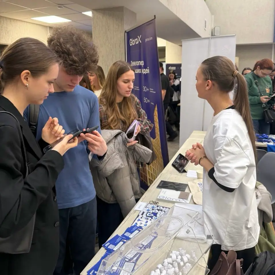 Ярмарка вакансий в Политехе | Сетка — социальная сеть от hh.ru