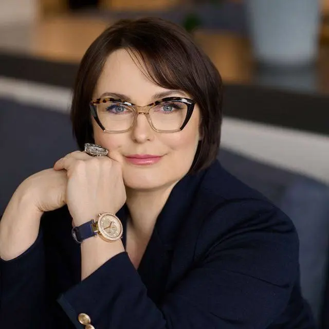 Продолжаем весенние вебинары выпускников)
И приглашаем на воркшоп
«Современное лидерство перестало быть работой одиночек!»
🕖 11 марта (среда), 19:00–20:00 (МСК)
Ведущая — Наталья Черкасова,
Архитектор... | Сетка — социальная сеть от hh.ru